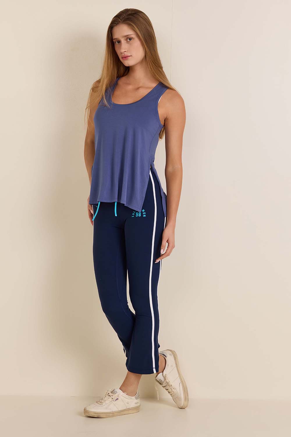 Nulu Sporty Trim Mid-Rise Flared Pant *SOTM